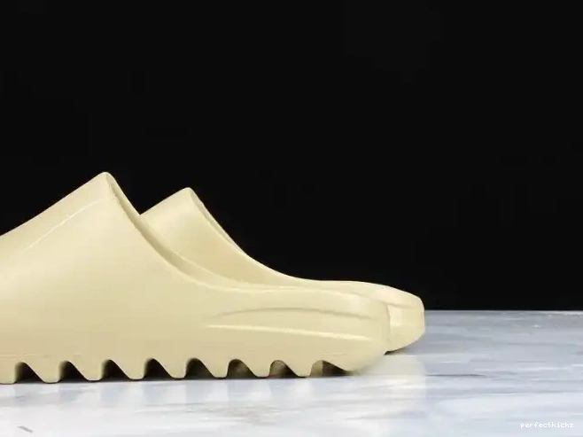 Bone Yeezy Adidas Slide FW6345 0629